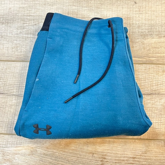 Under Armour Move Men’s Sweatpants Joggers with Elastic Waist, Pockets - Picture 2 of 5